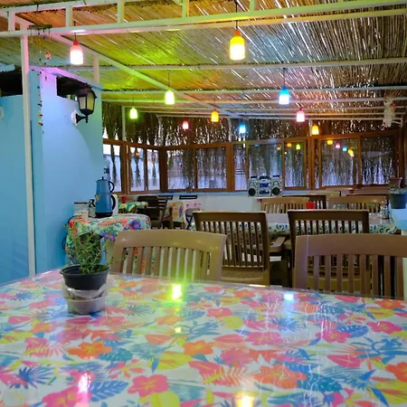 Yesim Hotell Çeşme